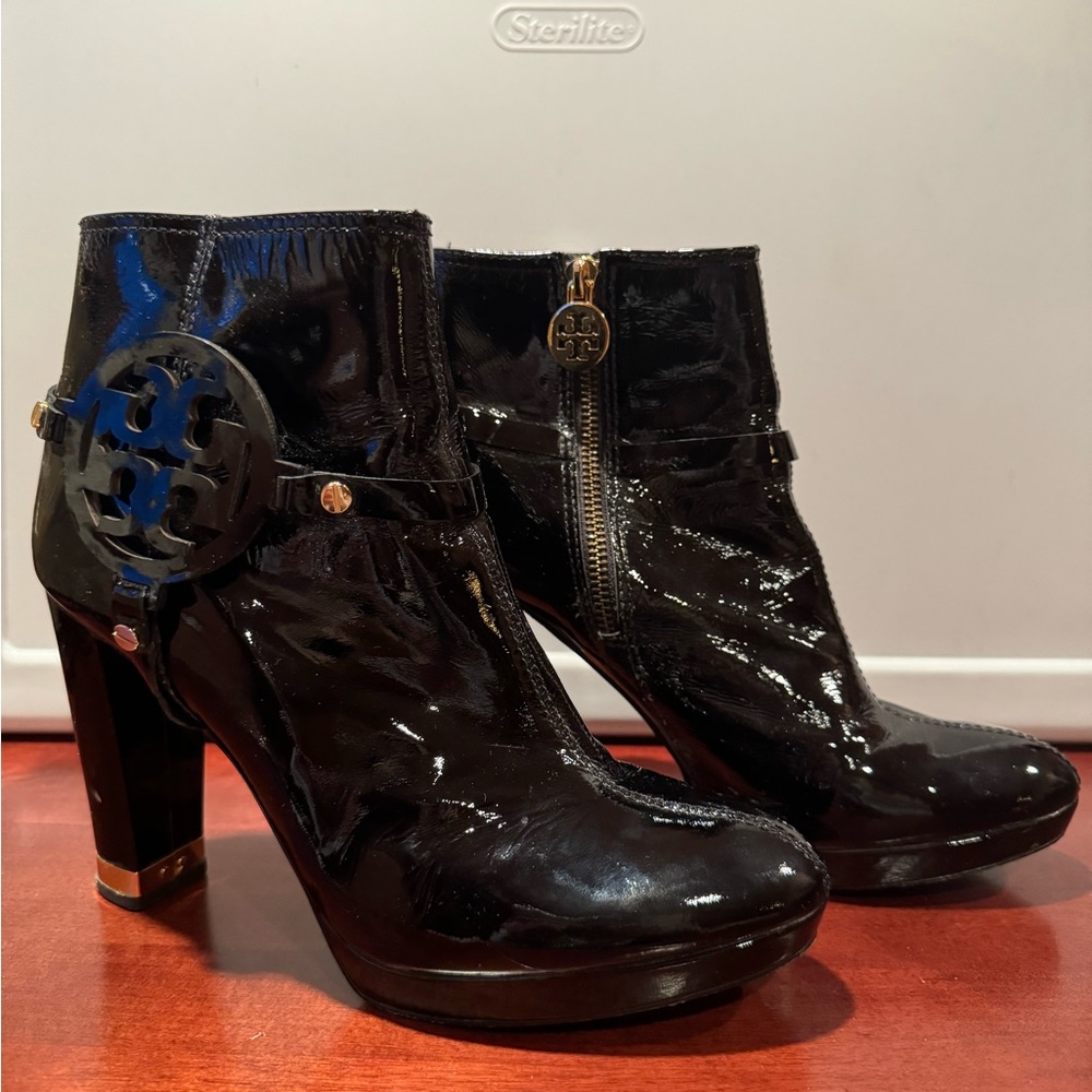 Tory Burch Bootie
